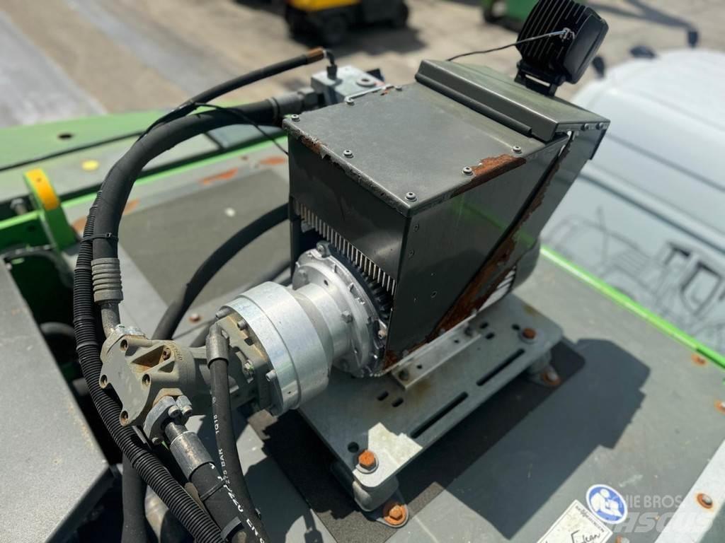 Sennebogen 835M E 工业挖掘机