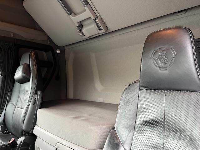 Scania R 500 牵引车