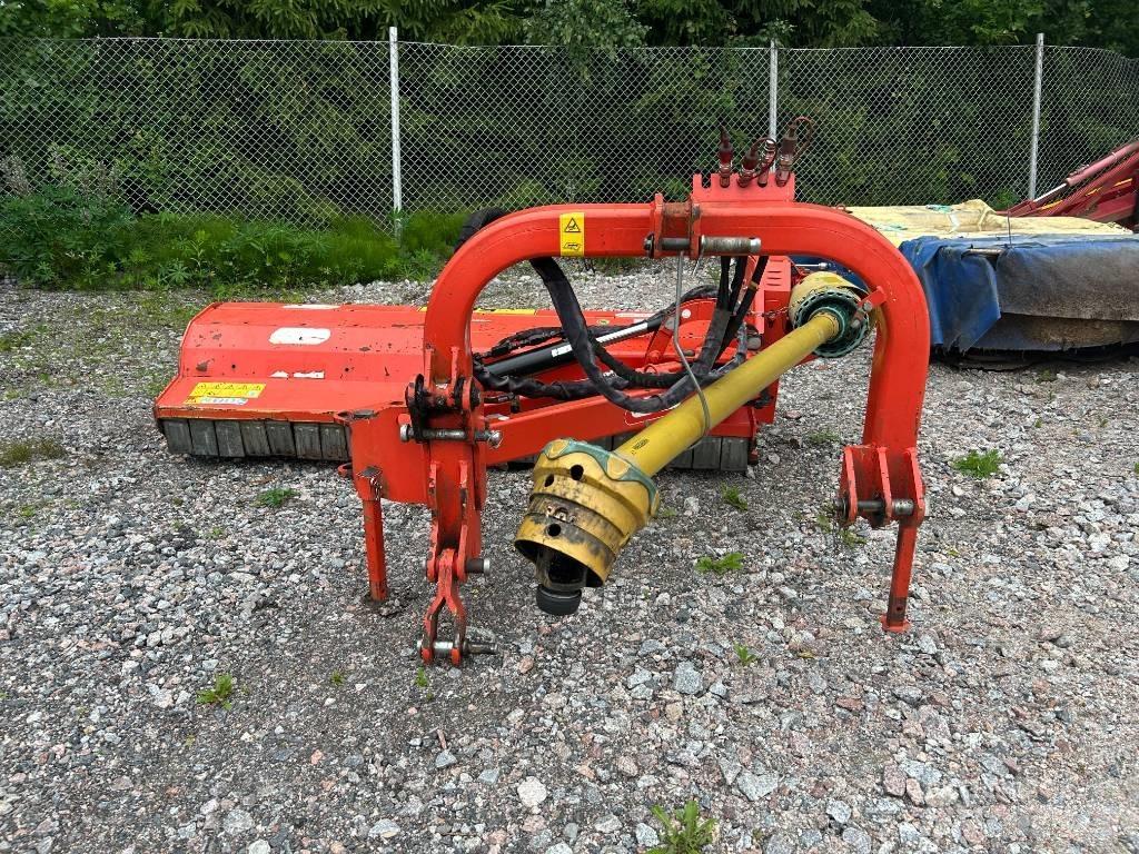 Maschio Giraffa 210 牧场割草机和切顶器