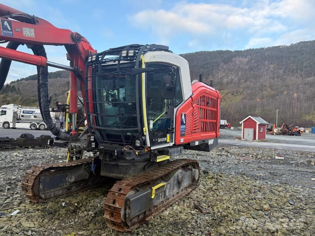 Sandvik DX 800I 钻孔机