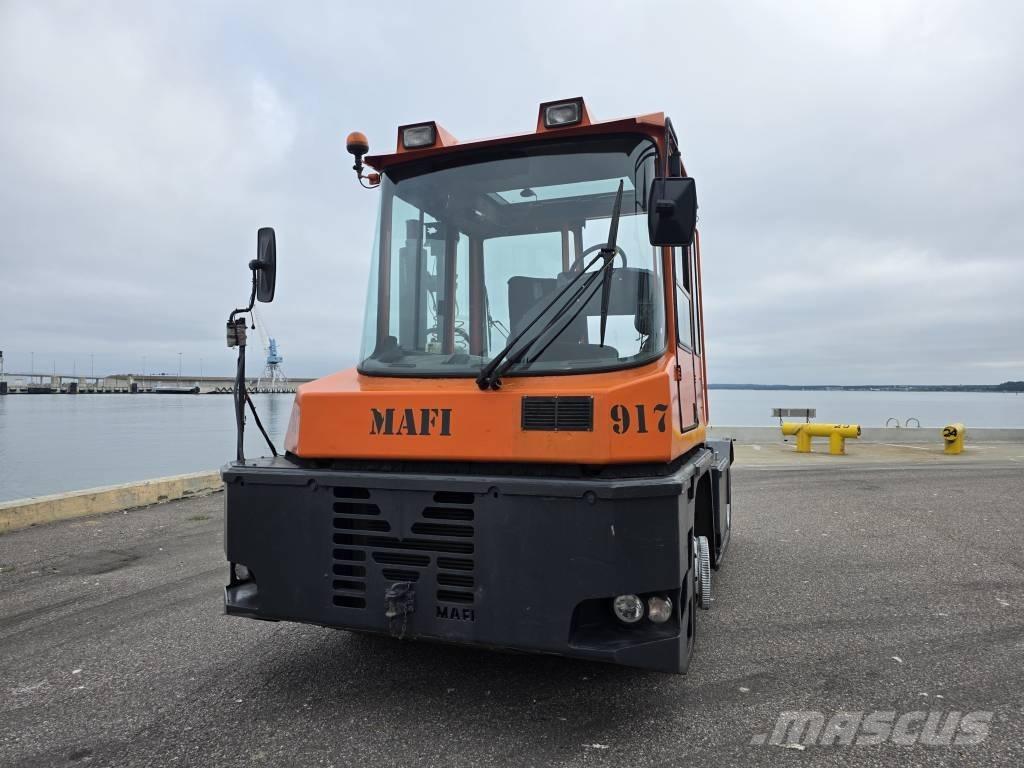 Mafi MT 32 R 4X4 码头牵引车