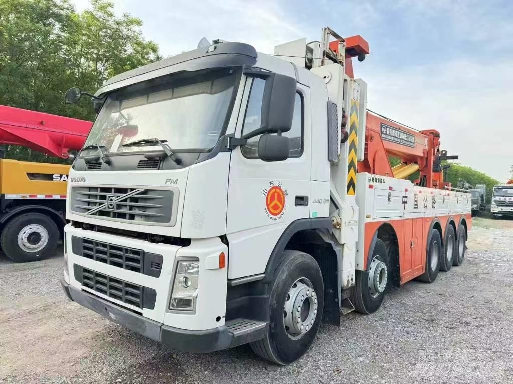 Volvo FM 440 救援车