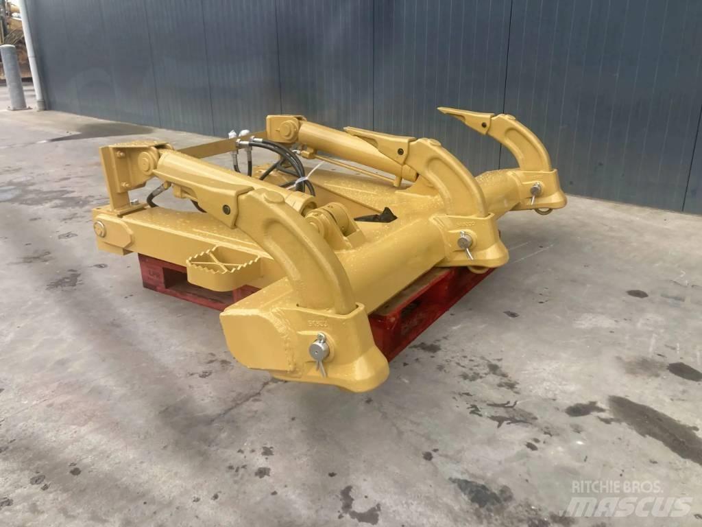 CAT D5M Ripper 松土器