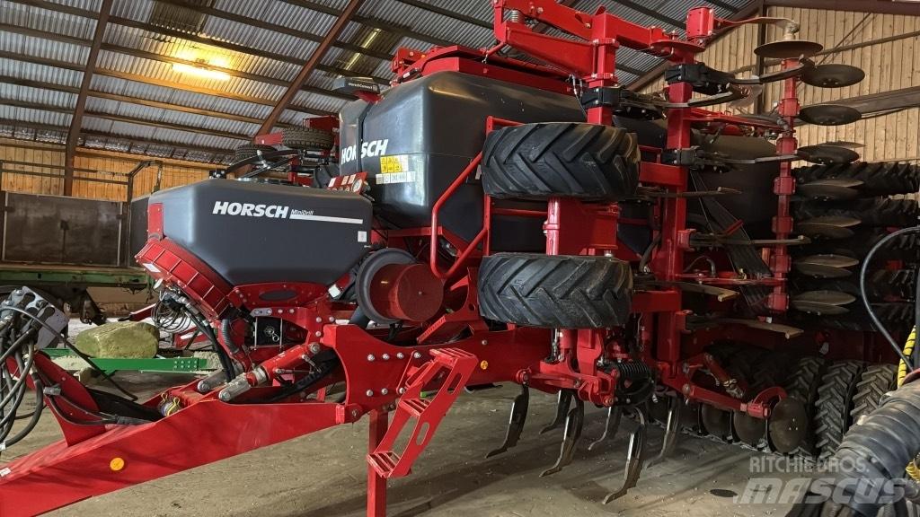 Horsch Focus 6 TD 条播机