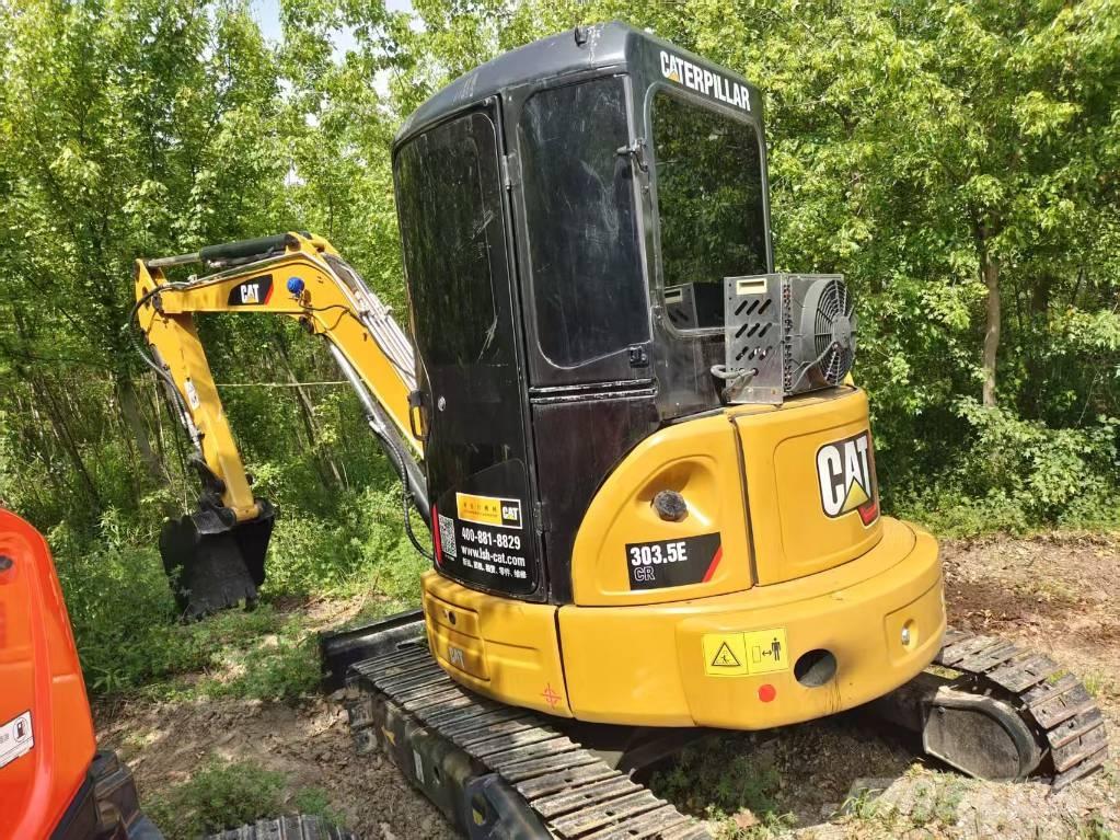 CAT 303.5 E CR 小型挖掘机