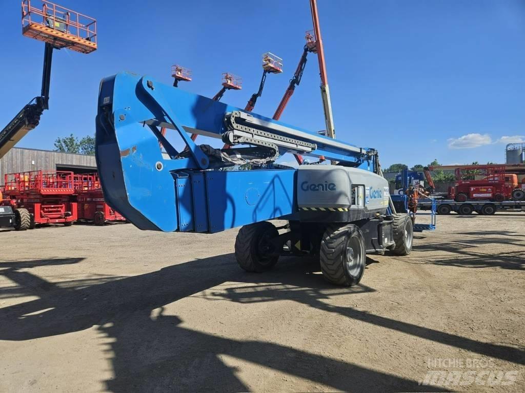 Genie ZX 135/70 曲臂高空工作平台