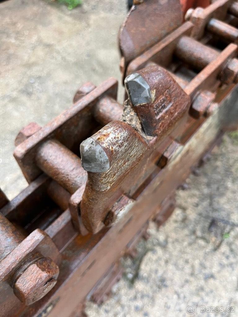 Ditch Witch RT80Q 挖沟机