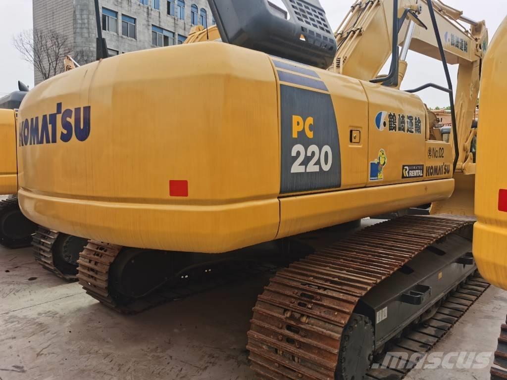 Komatsu PC 220-8 履带挖掘机
