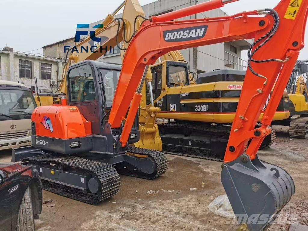 Doosan DH 60 小型挖掘机