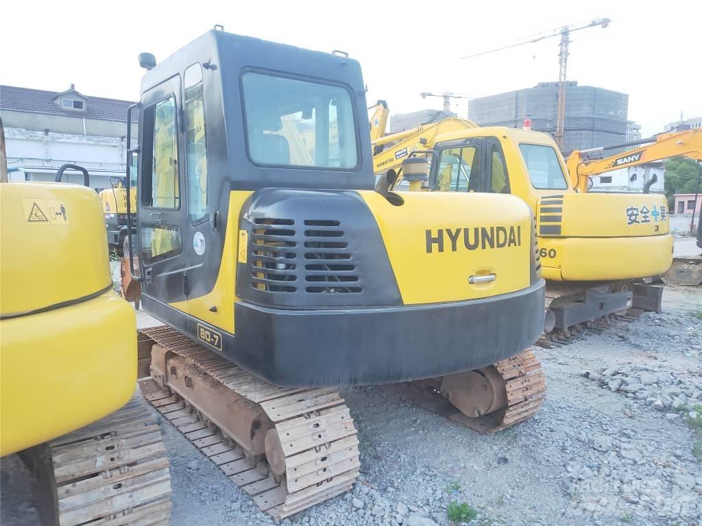 Hyundai R80-7 履带挖掘机