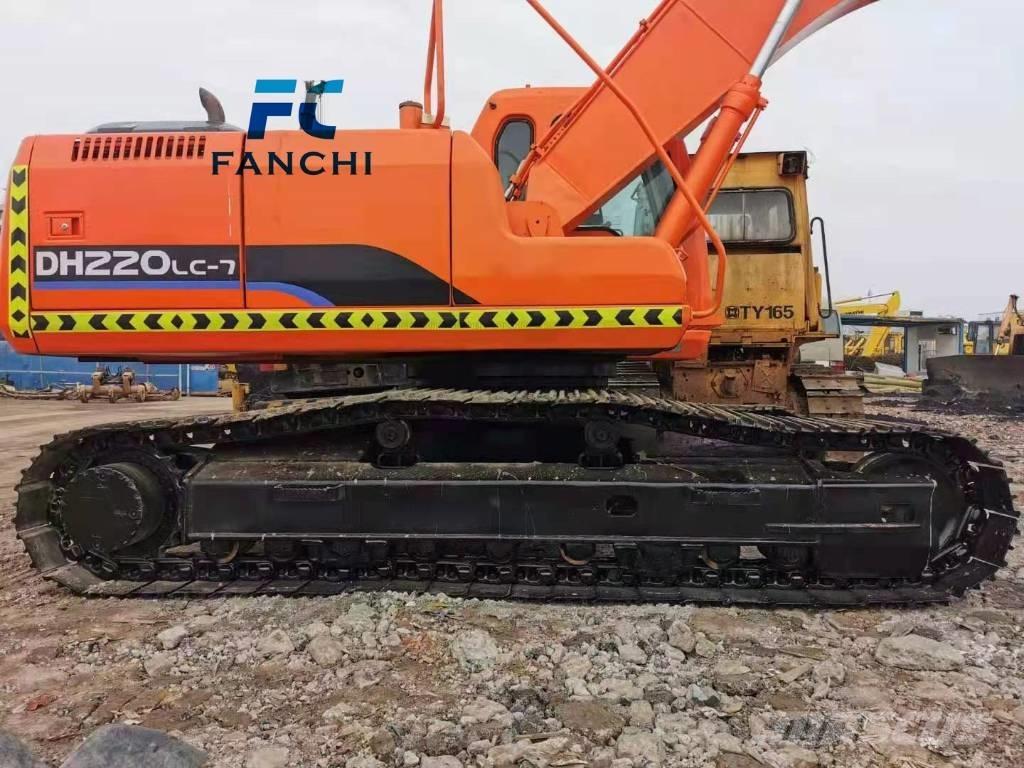 Doosan DH 220 LC-7 履带挖掘机