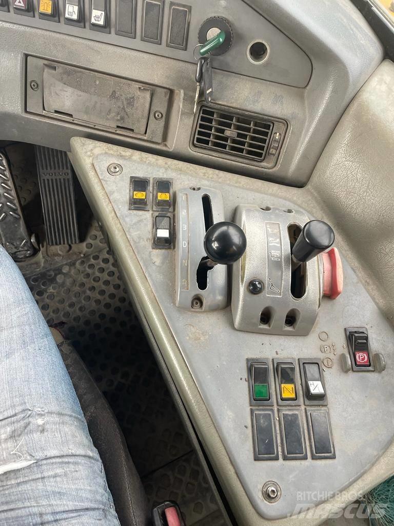 Volvo A40D 铰接式自卸车