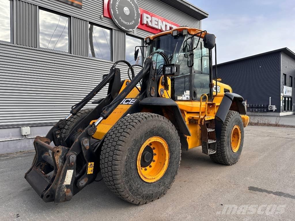 JCB 426 E 轮式装载机