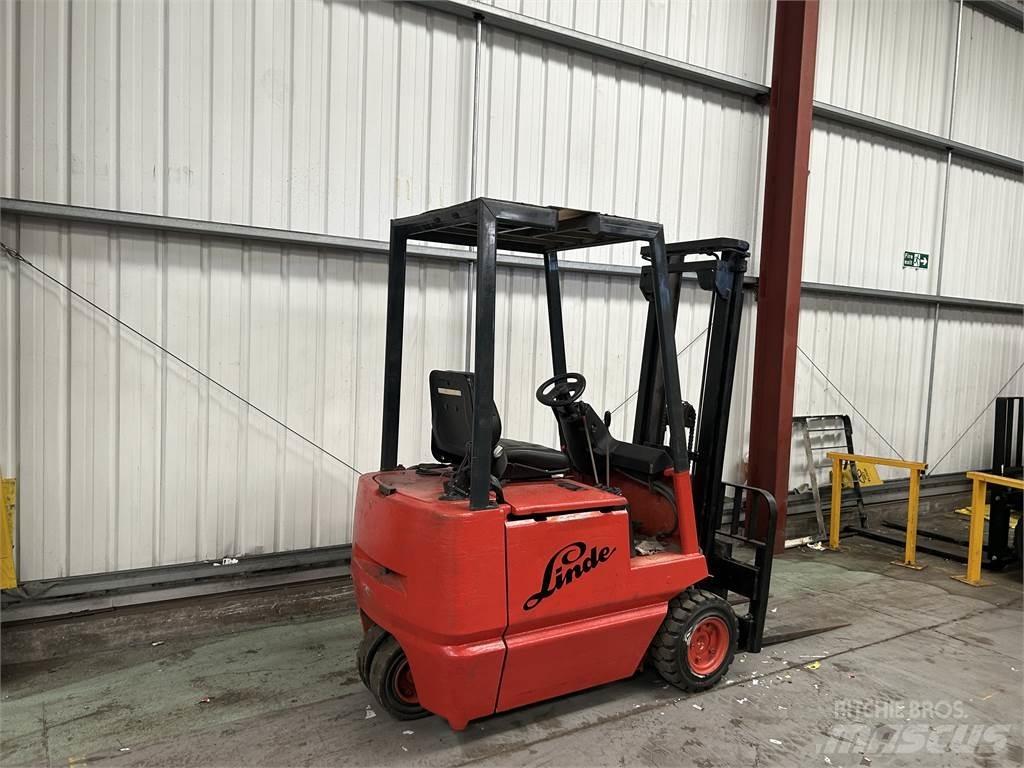 Linde E18 电动叉车