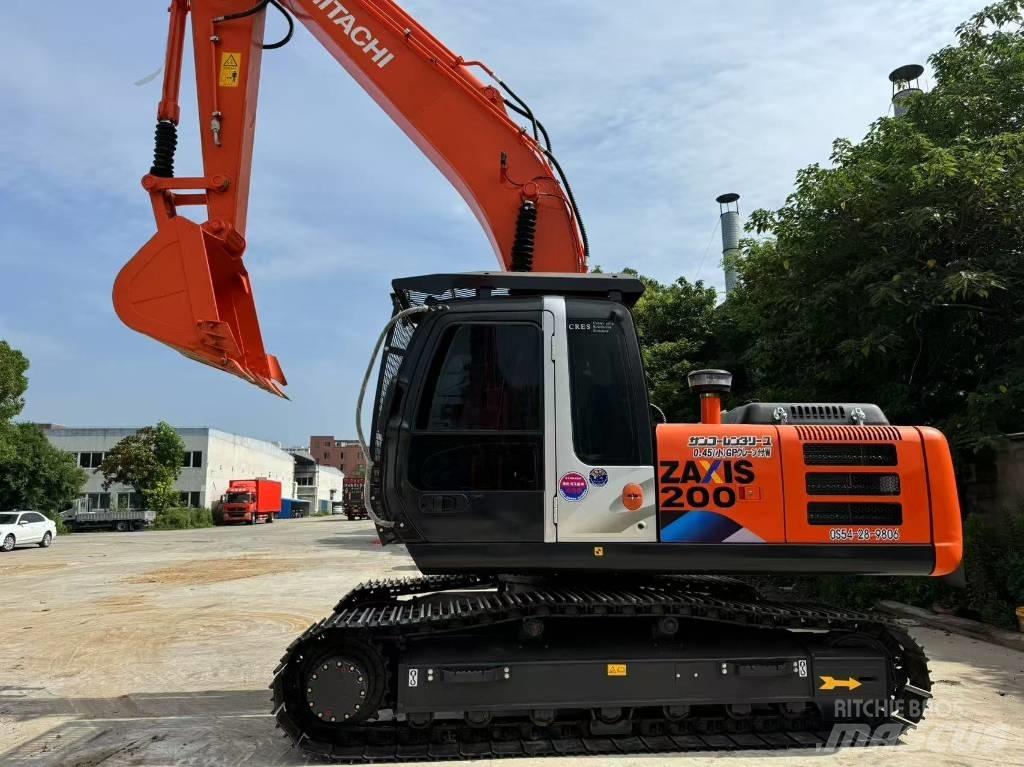 Hitachi ZX 200-3 G 履带挖掘机