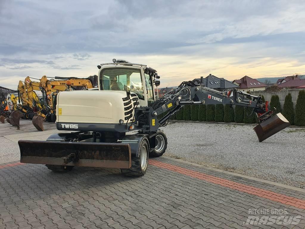Terex TW 85 轮式挖掘机
