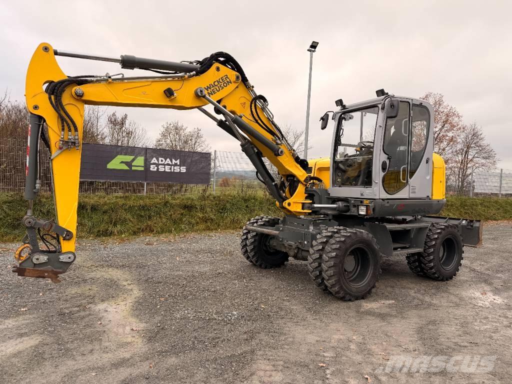 Wacker Neuson EW100 轮式挖掘机