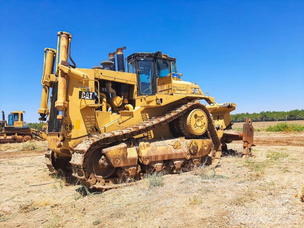 CAT D10 履带式推土机