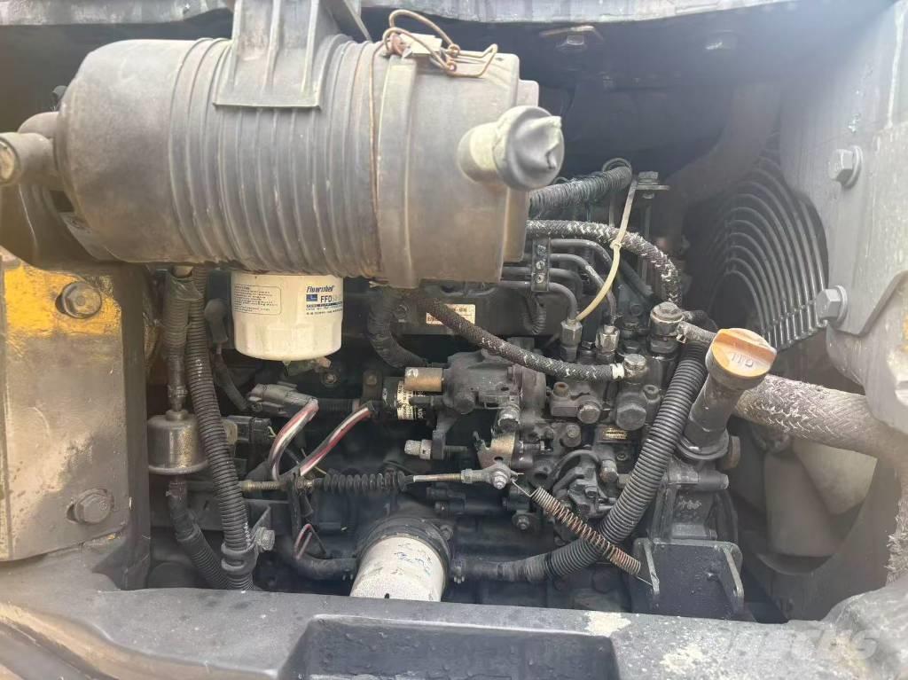 Komatsu PC 50 MR 小型挖掘机