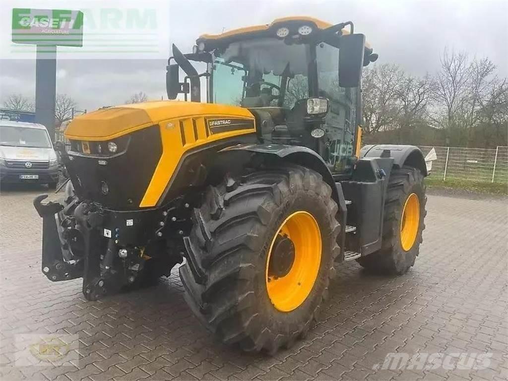 JCB fastrac 4220 拖拉机/农用车