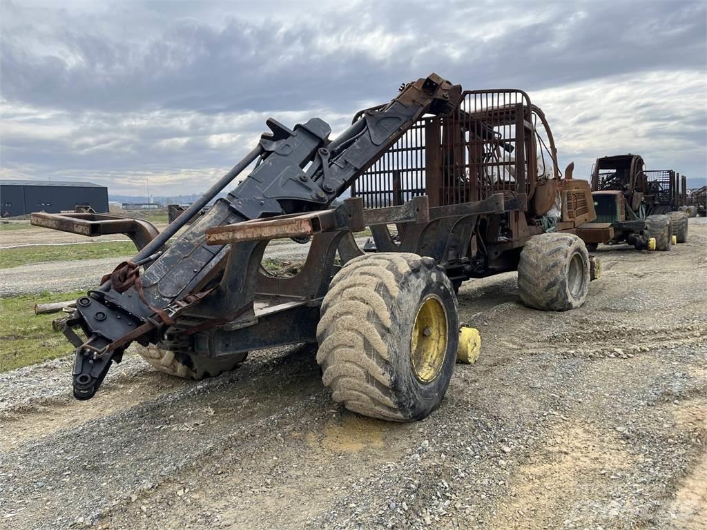 John Deere 1210E 集运机