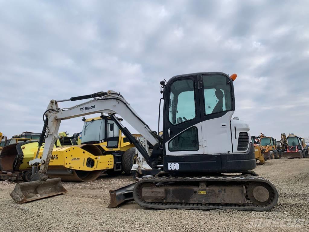 Bobcat E 60 小型挖掘机