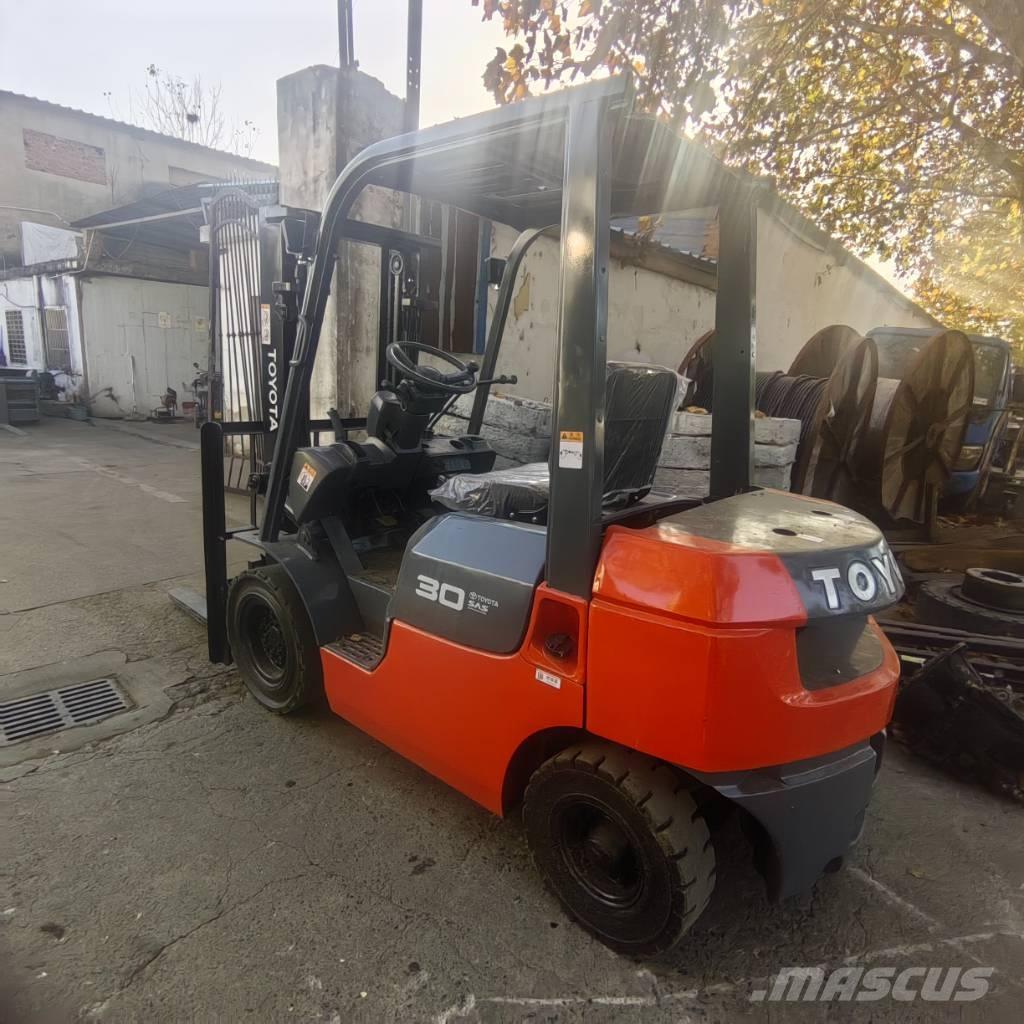  叉车 3t 柴油叉车