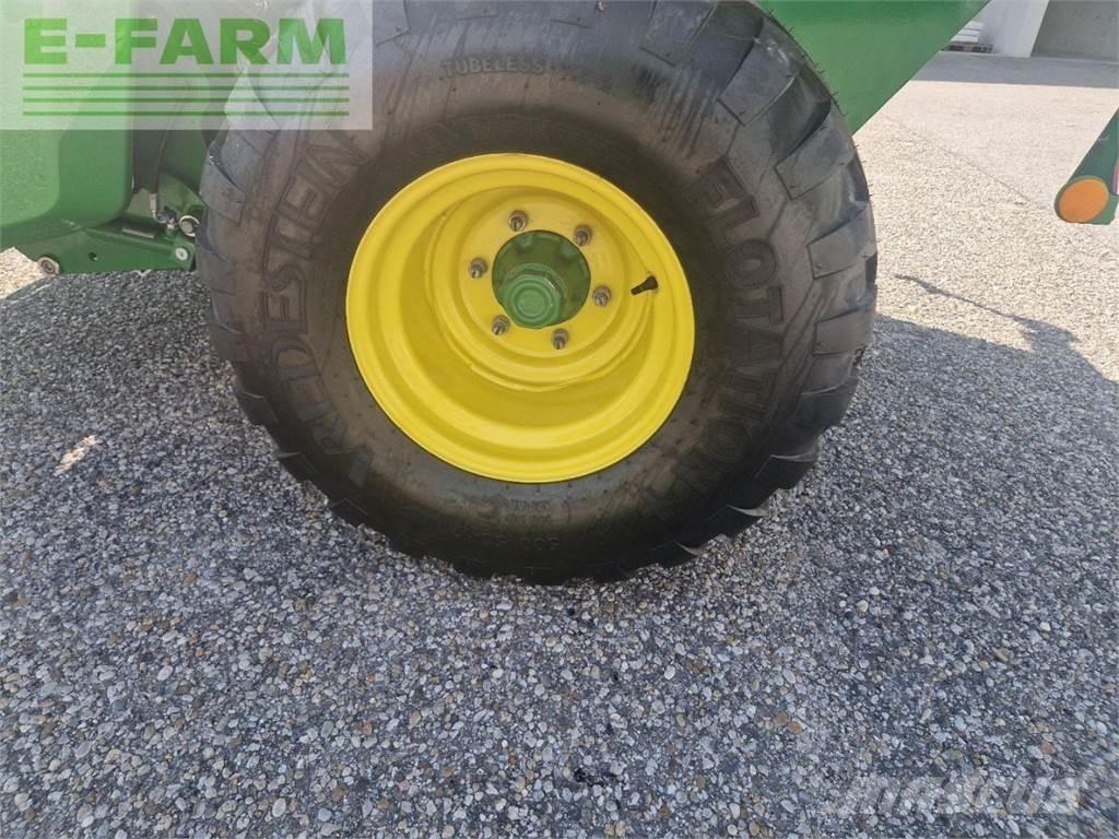 John Deere F441M 方捆打捆机