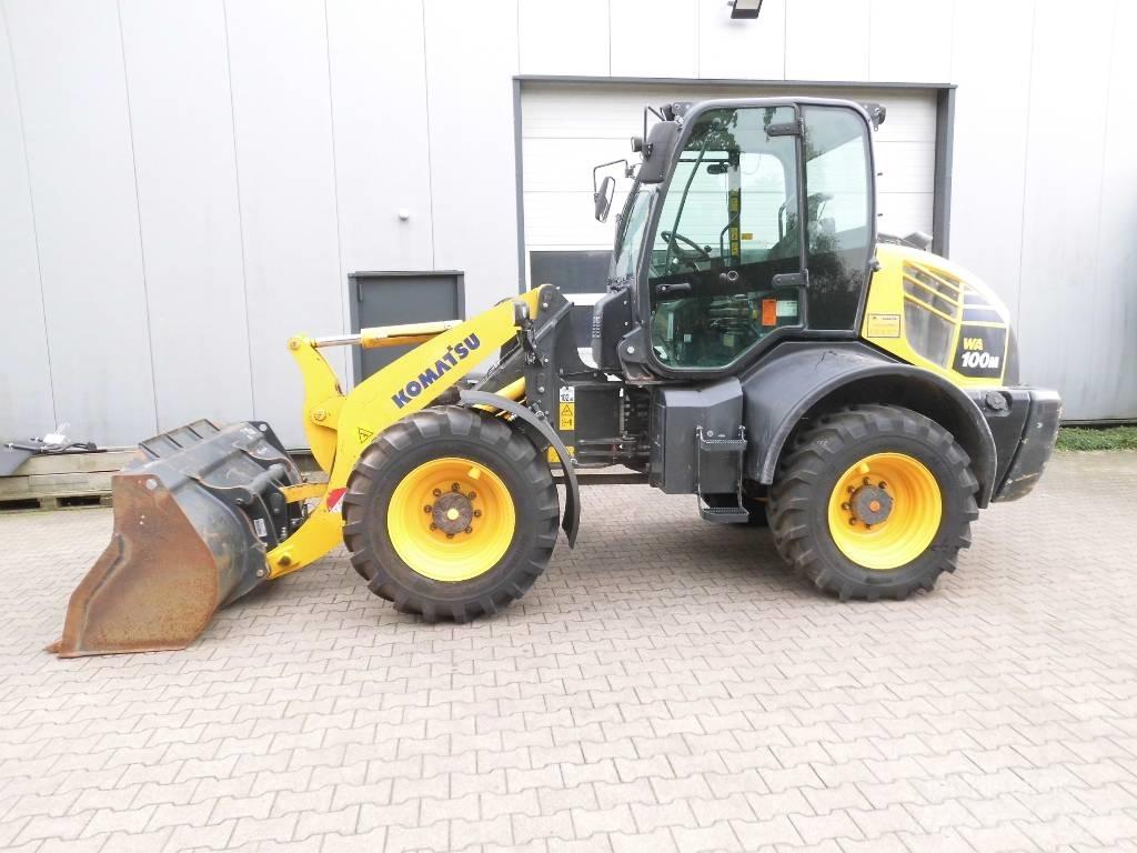 Komatsu WA 100 M-8 轮式装载机