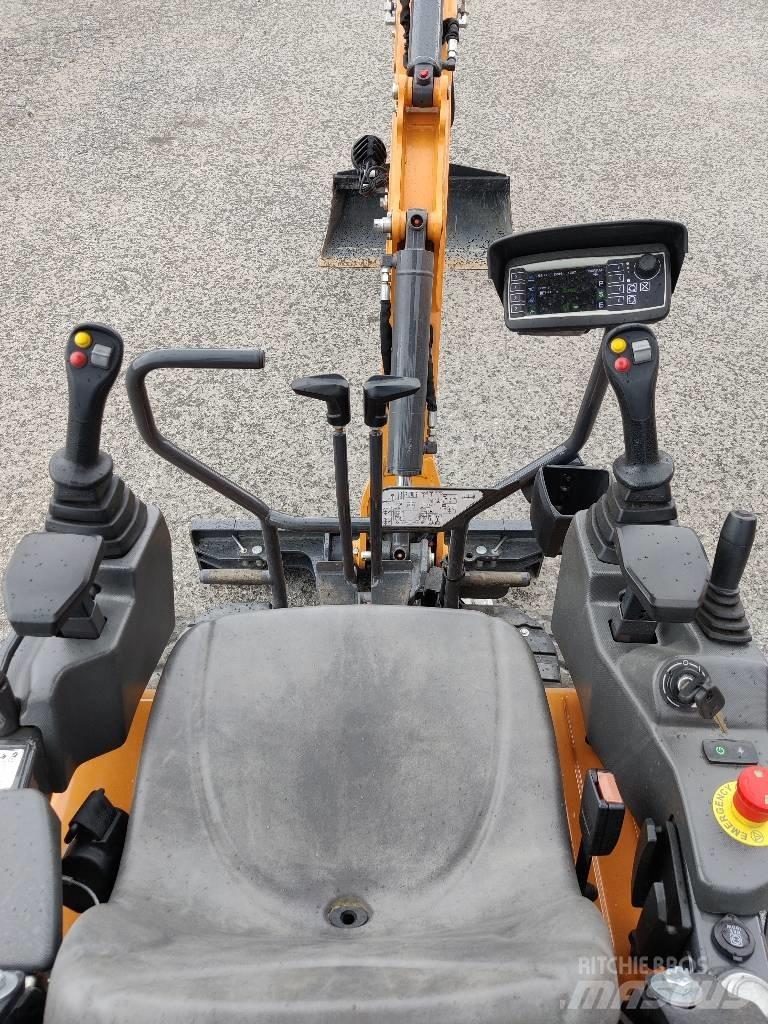 CASE CX 15 EV 小型挖掘机