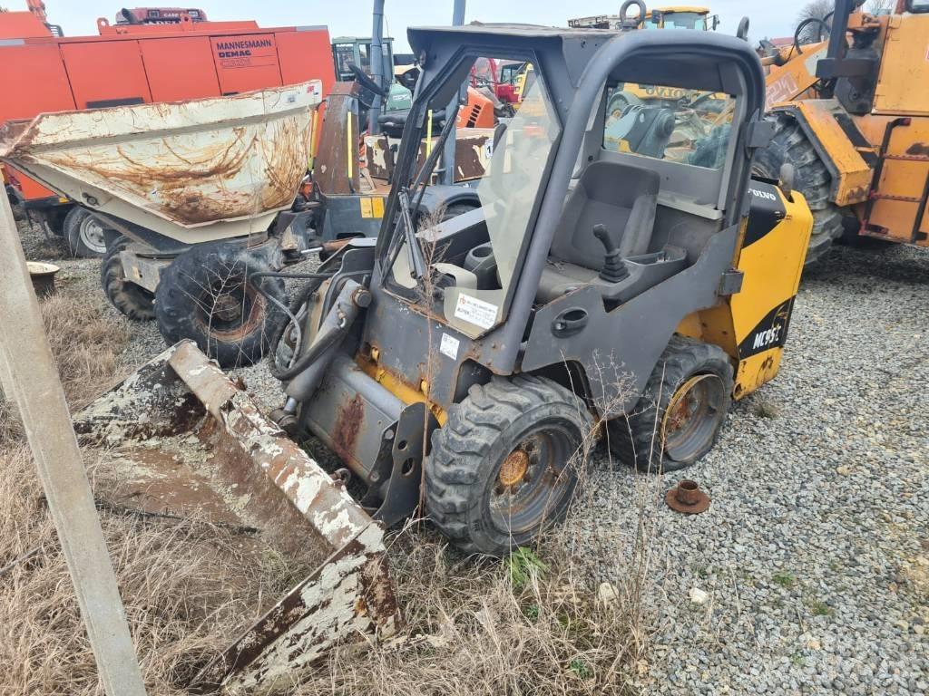 Volvo MC 95 C 滑移装载机