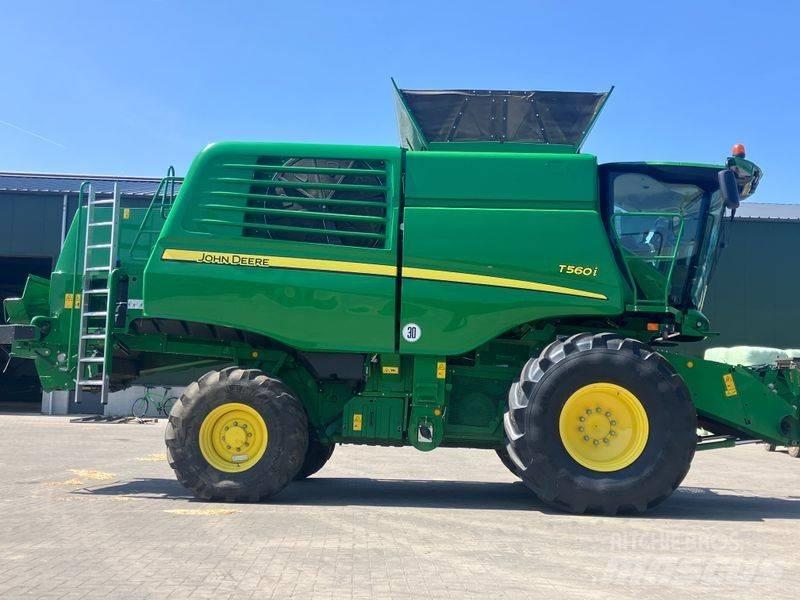 John Deere T 560 i 联合收割机