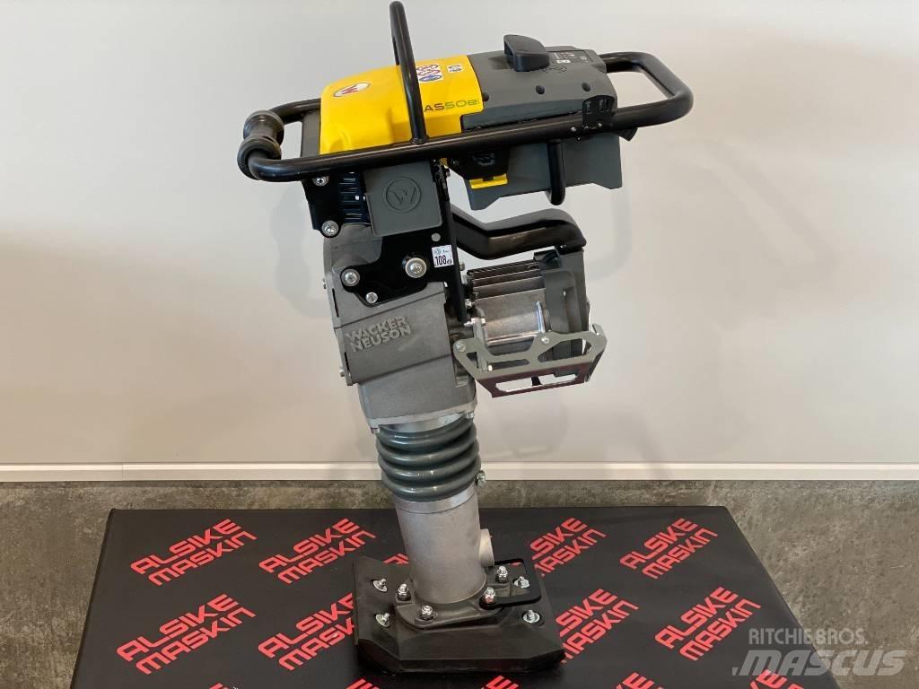 Wacker Neuson AS50e 匝道机