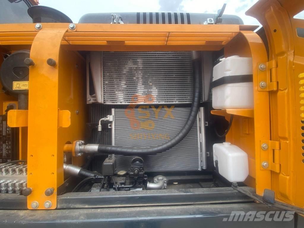 Hyundai R220LC-9 履带挖掘机