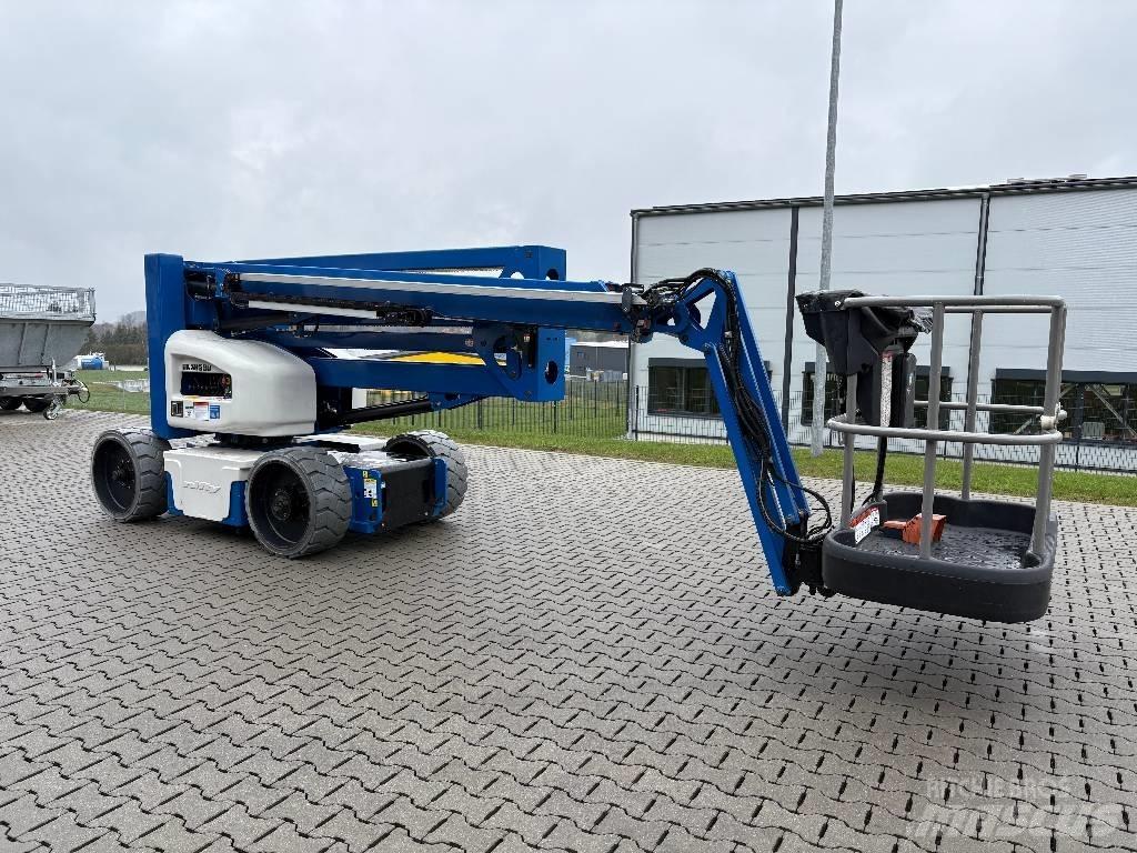 Niftylift HR 17 曲臂高空工作平台