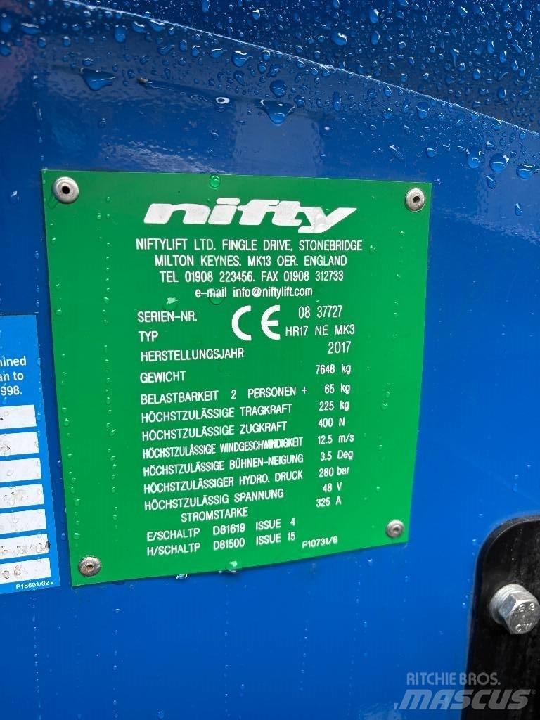 Niftylift HR 17 曲臂高空工作平台