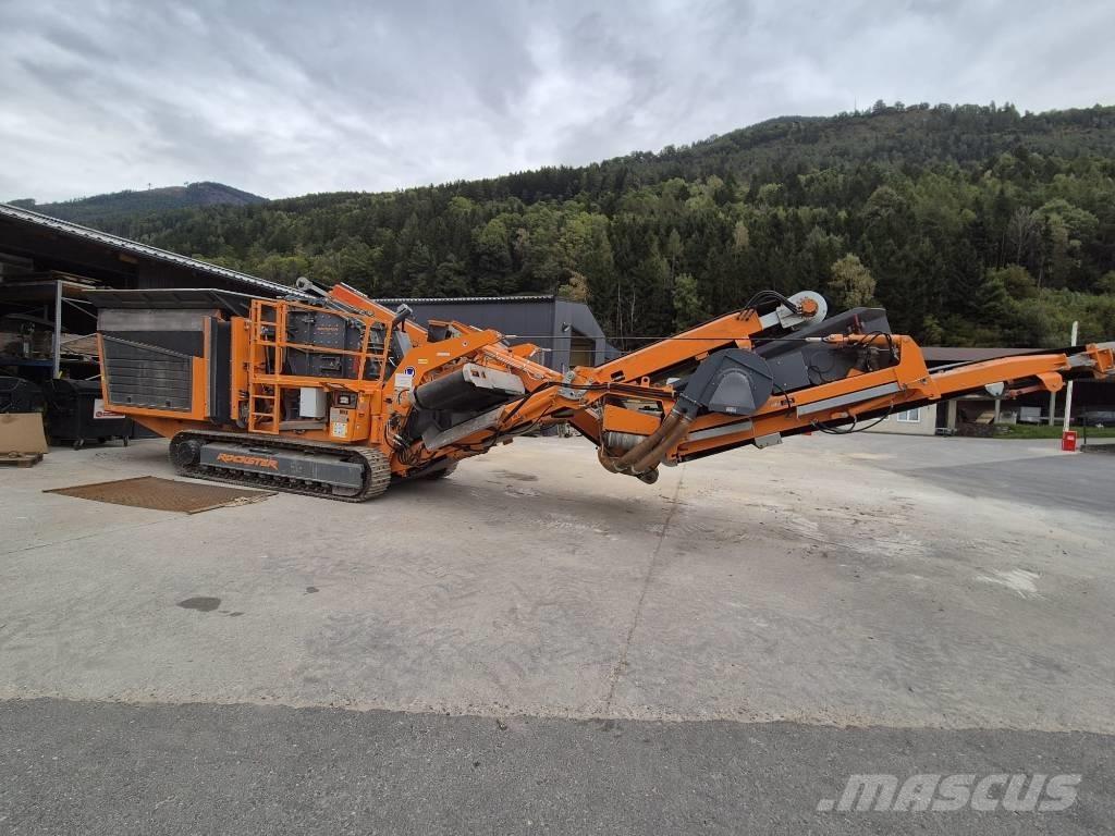 Rockster R1000S 移动式破碎机