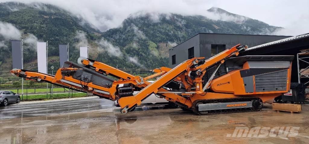 Rockster R1000S 移动式破碎机