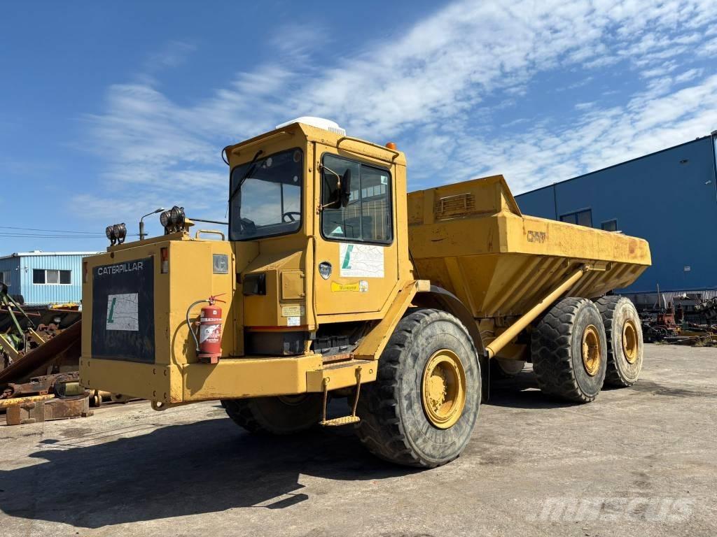 CAT D 350 C 铰接式自卸车
