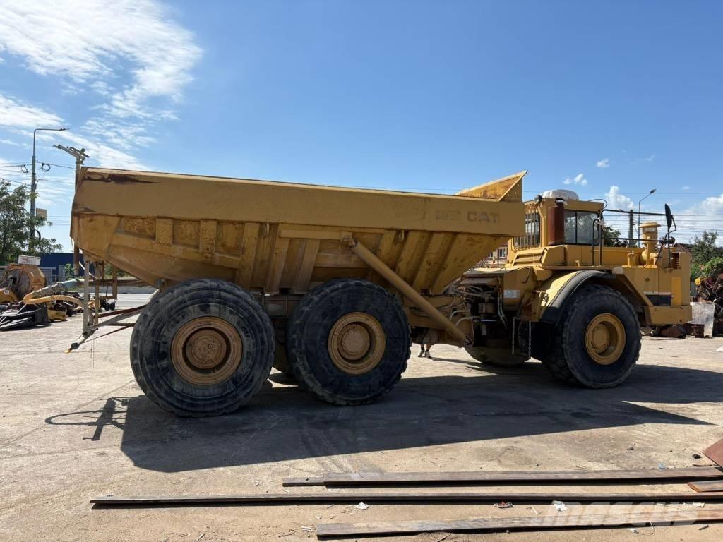 CAT D 350 C 铰接式自卸车
