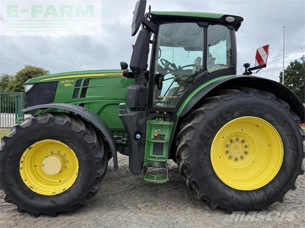 John Deere 6250r 拖拉机/农用车