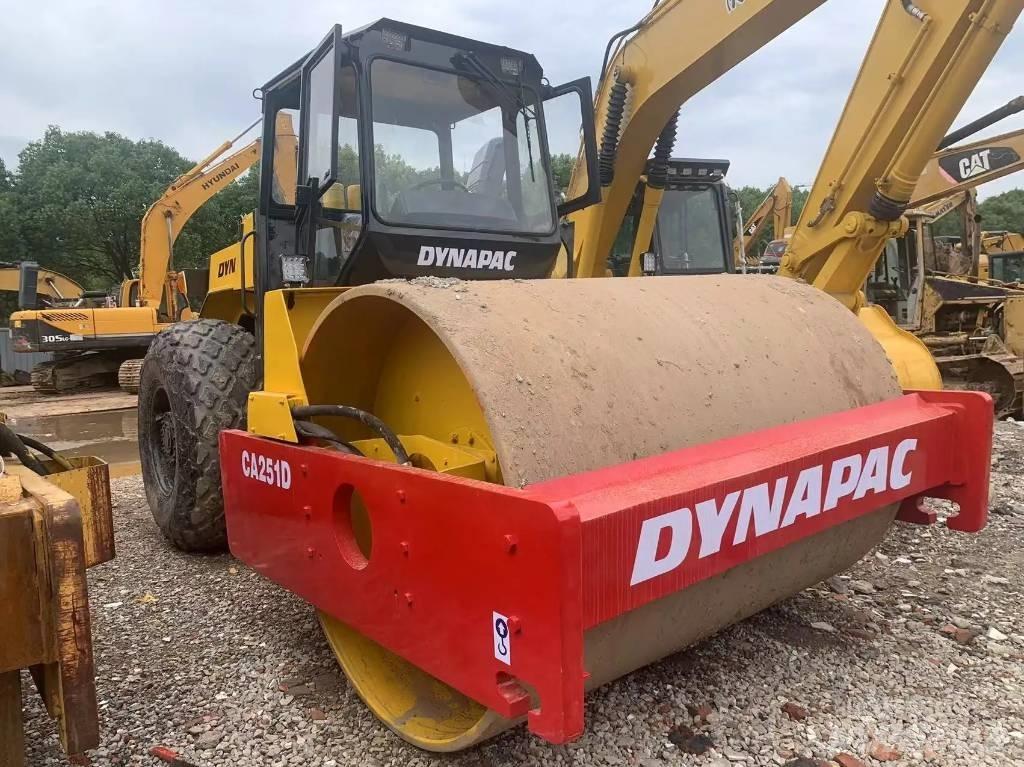 Dynapac CA 251 D 单轮压路机