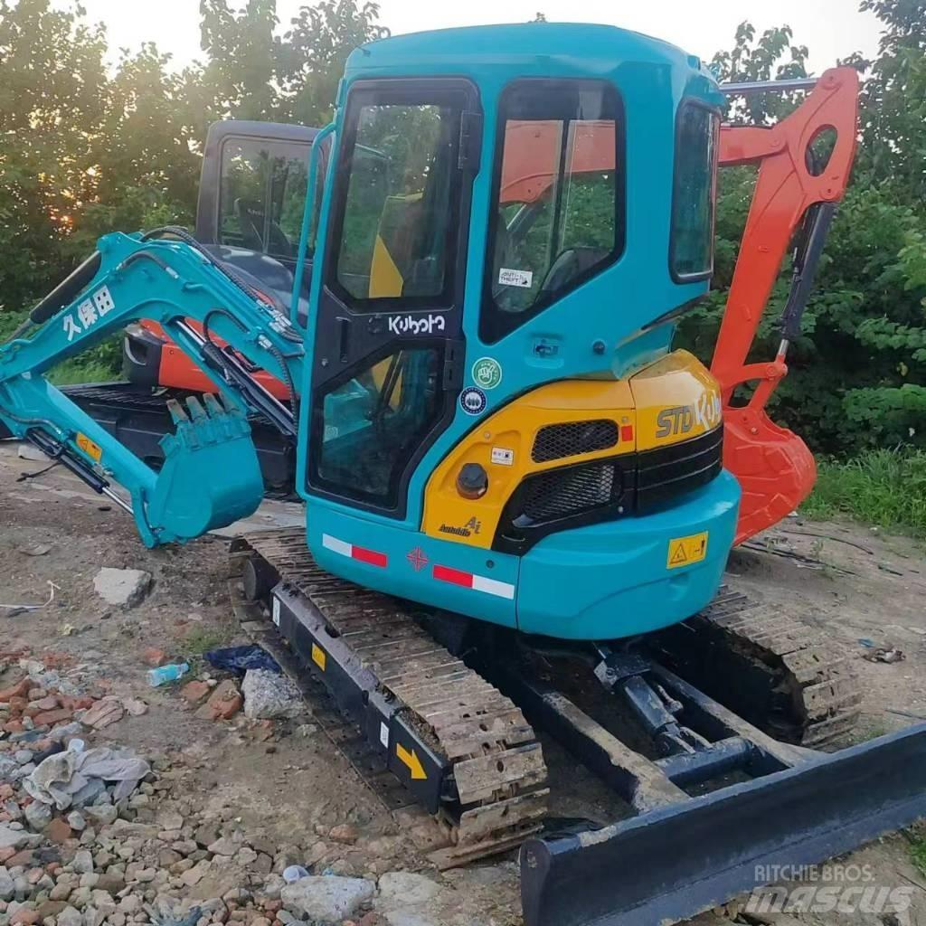 Kubota KX135 小型挖掘机