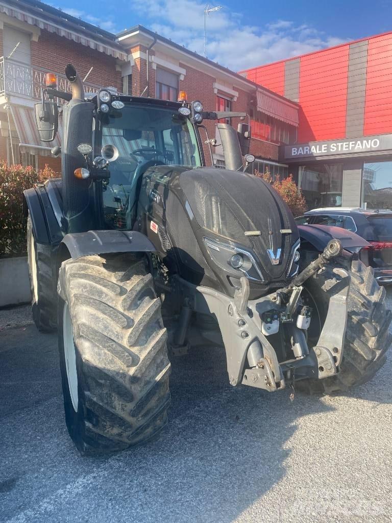Valtra T 144 拖拉机/农用车