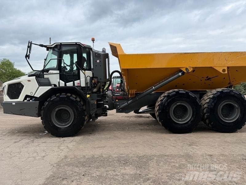 Liebherr TA 230 铰接式自卸车