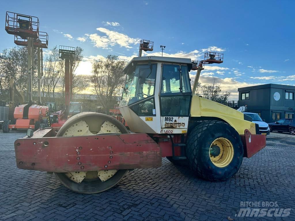 Dynapac CA 602 D 单轮压路机