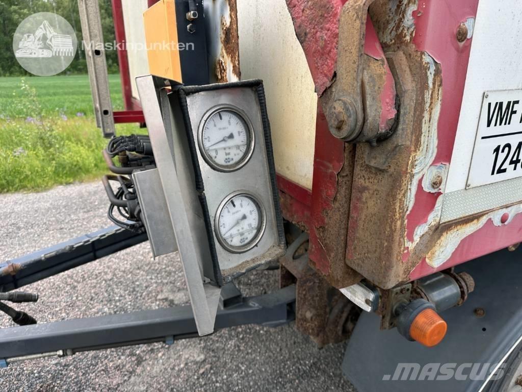  BURE LB360F 碎木拖车