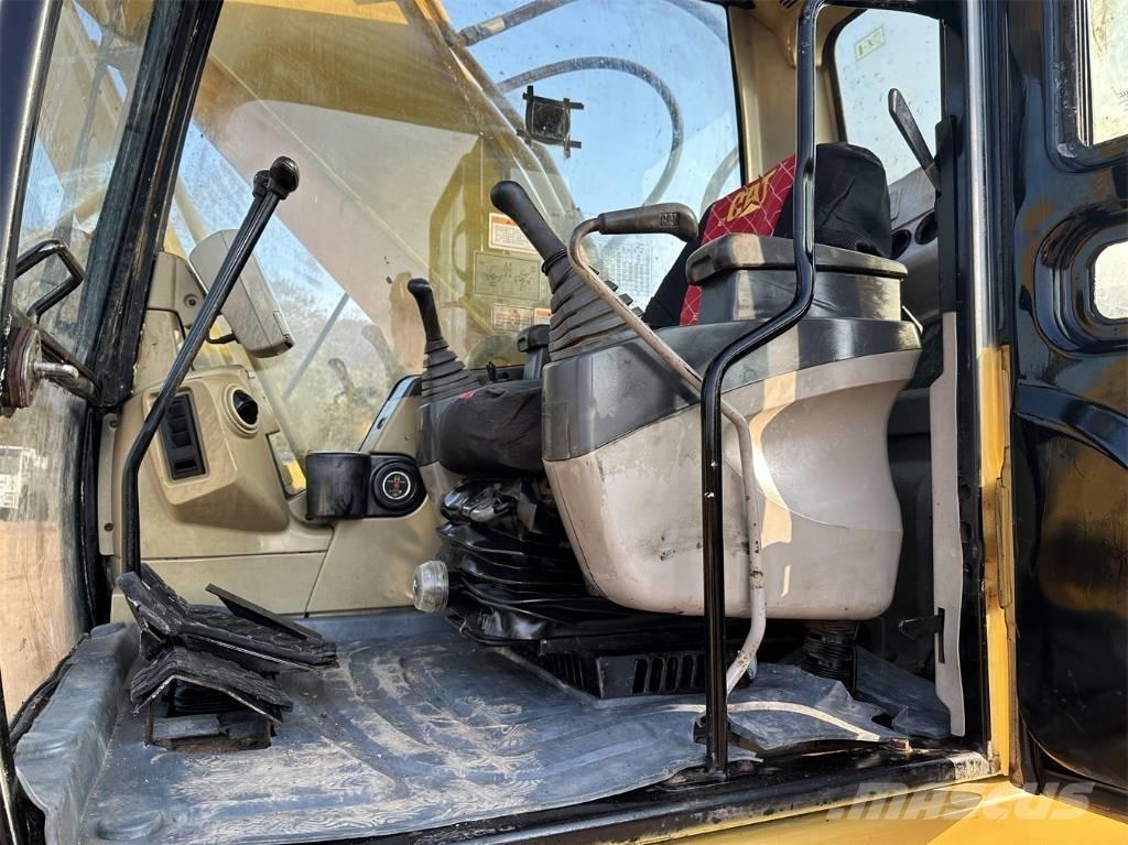 CAT 325 C 履带挖掘机