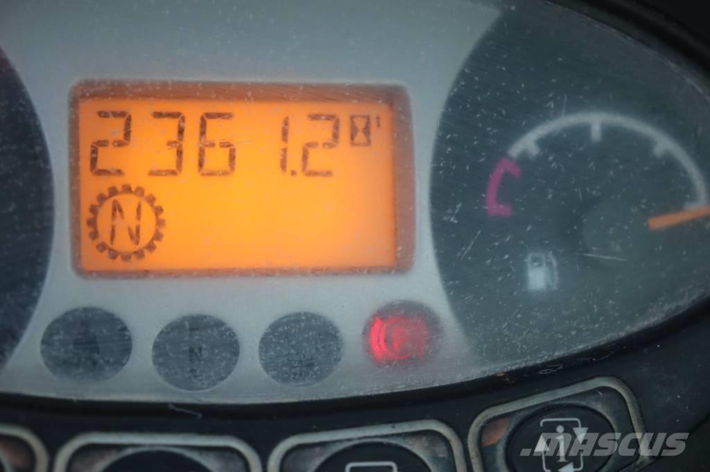 Bobcat TL 470 伸缩臂叉装车|叉装车