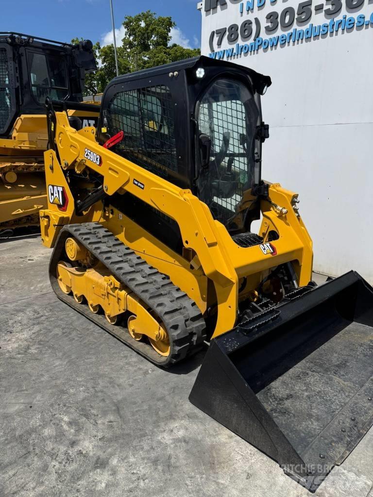 CAT 259D3 滑移装载机